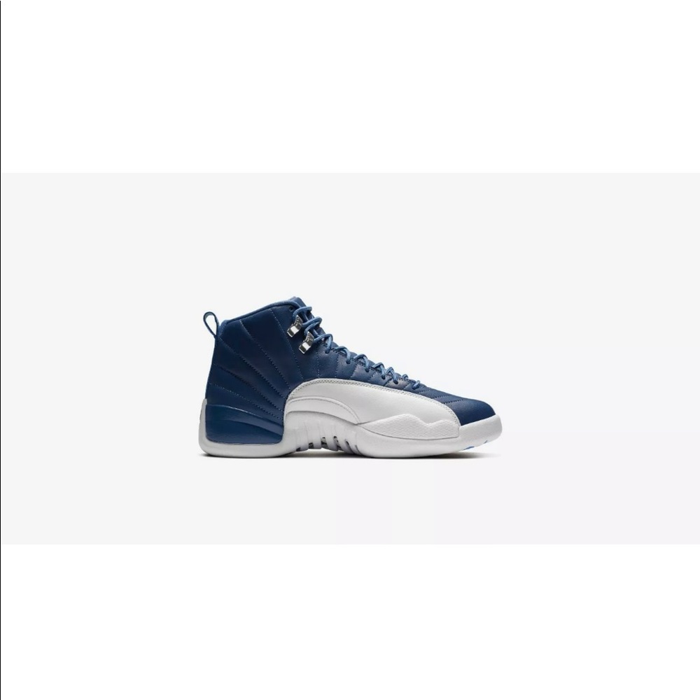 AIR JORDAN 12 retro - Picture 6 of 12